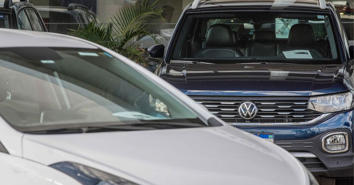 Governo garante descontos especiais nos 10 carros MAIS BARATOS do Brasil; veja quais