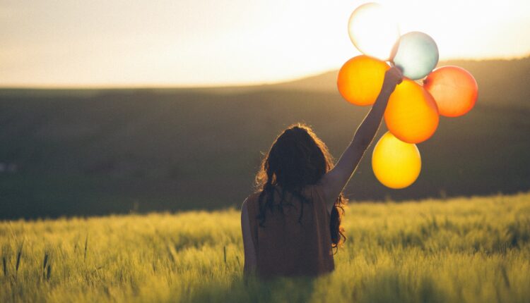 Horóscopo conheça os signos que tem mais chances de encontrar a FELICIDADE