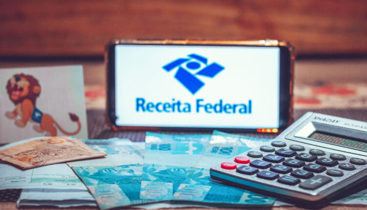 Leilão da Receita Federal: carros, barcos, eletrônicos e muito mais em oferta