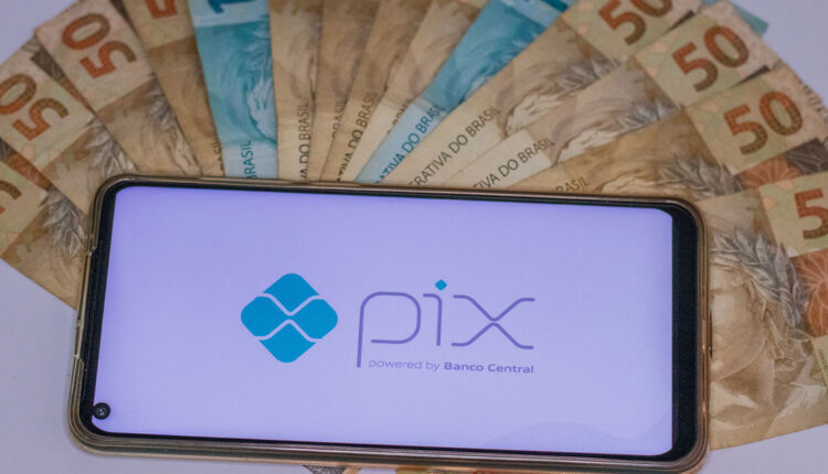 Nova função do PIX ajudará quem quer se APOSENTAR com dinheiro no bolso