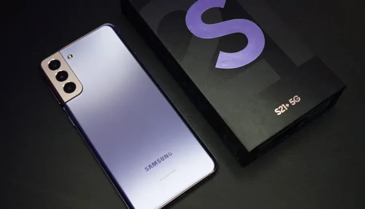 Tem celular Samsung? Aprenda como esconder aplicativos "secretos" e mais