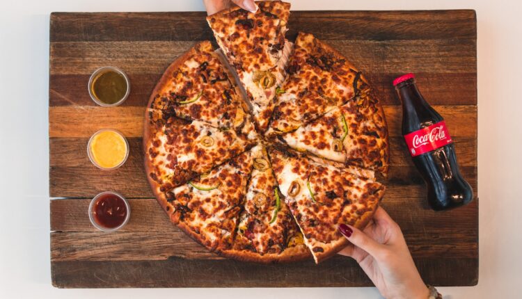TERROR DA PIZZARIA 5 signos gulosos que dão prejuízo no rodízio