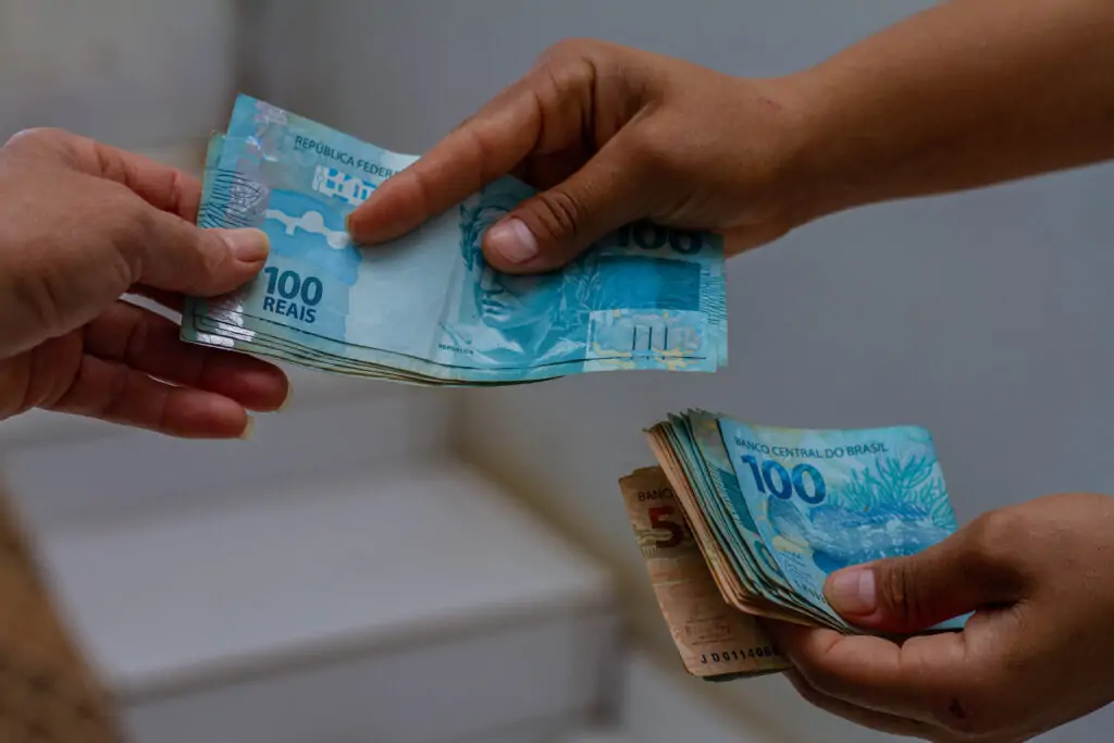 Descubra se você AINDA tem saldo a receber do Pis/Pasep; veja como
