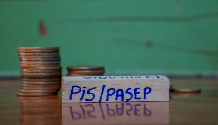 Urgente! Milhões de pessoas estão deixando dinheiro esquecido no PISPASEP