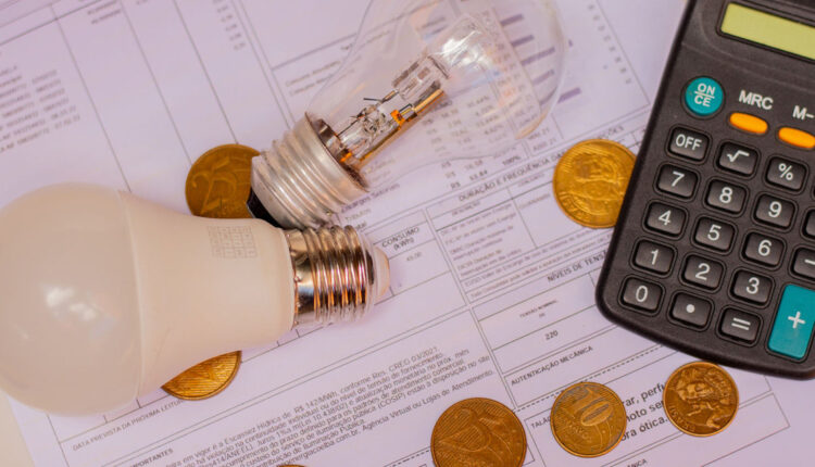VITÓRIA para os brasileiros que cansaram de pagar CARO na conta de luz