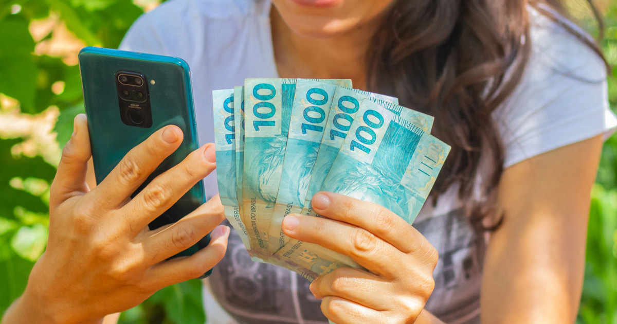 Quer vender mais? Use os 2 aplicativos nos quais os brasileiros mais passam tempo