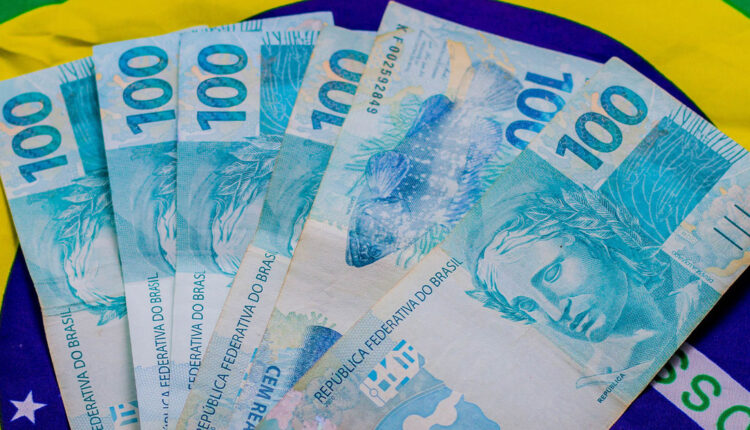 VITÓRIA para estes brasileiros: R$ 1.278 ainda em julho