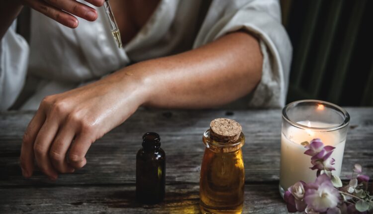 3 PERFUMES CASEIROS para fazer hoje e surpreender todo mundo amanhã