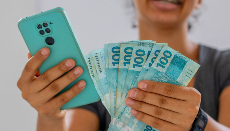 Aplicativos pagam para você ficar em casa: 4 opções reais