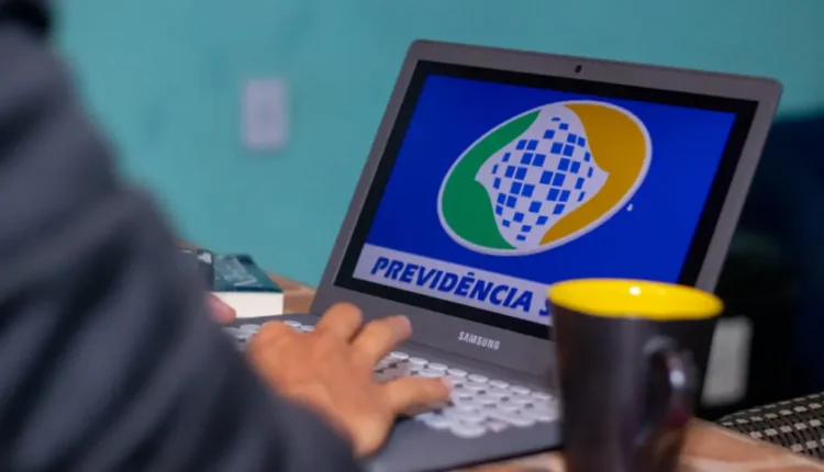 Como se aposentar com 40 anos de idade? Confira se é possível