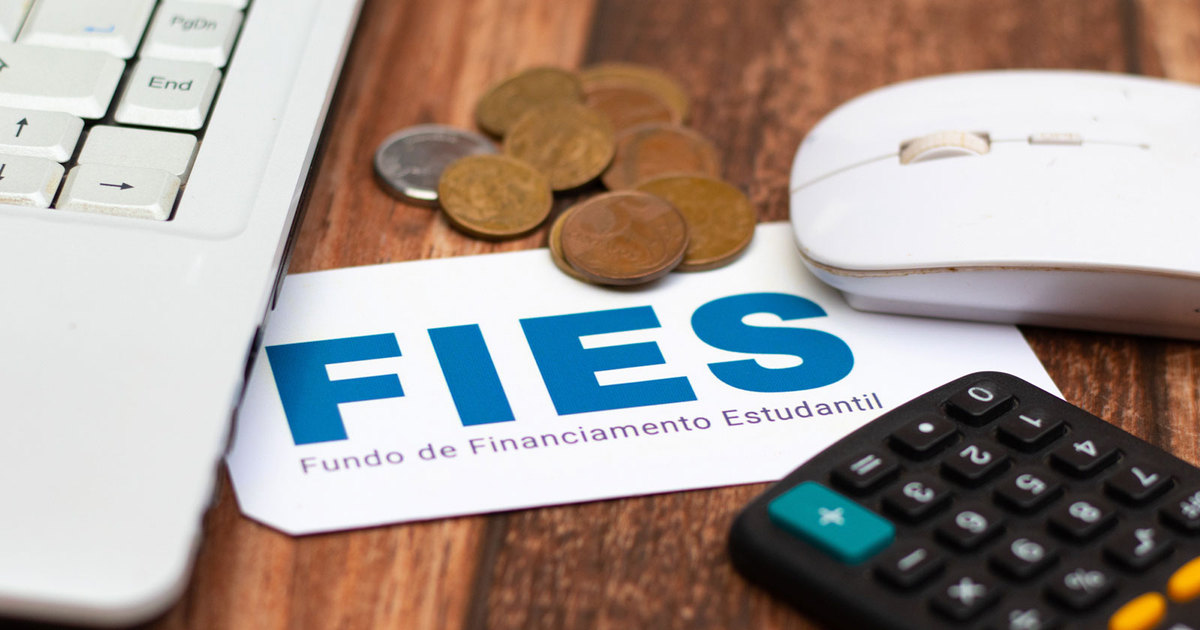 Aprenda a NEGOCIAR sua dívida do FIES em julho pela Caixa Econômica