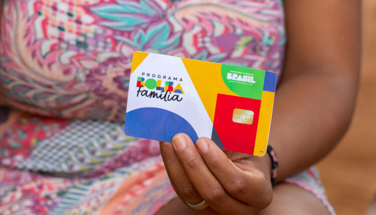 Valor do Bolsa Família de agosto já está definido; veja em quanto ficou
