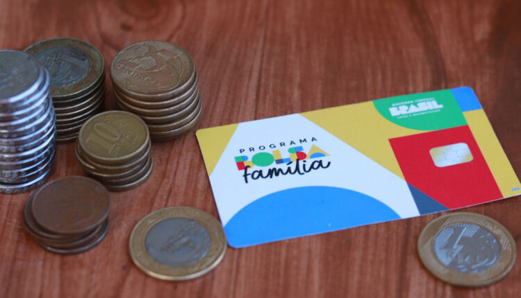 Bolsa Família será MENOR para estes grupos em JULHO; veja os valores