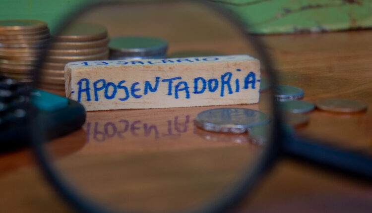 Aposentar
