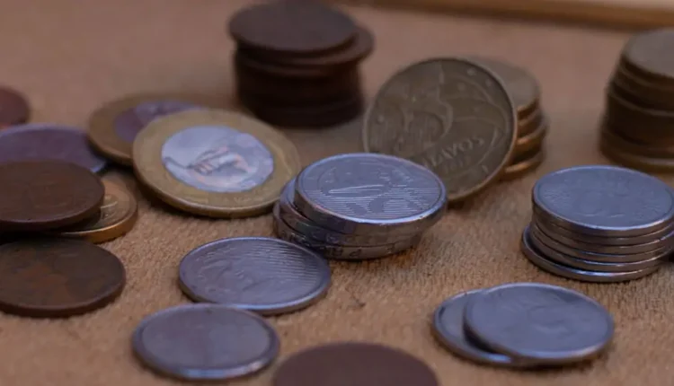 Sua moeda de R$ 1 pode VALER MUITO; veja como vender moedas raras