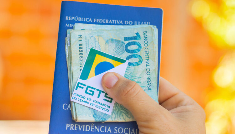 Quem pode receber a MULTA de 40% do FGTS