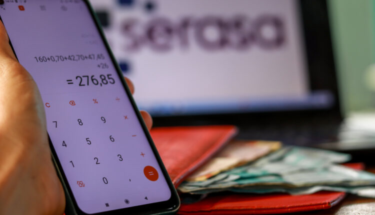 Serasa anuncia GRANDE OPORTUNIDADE de limpar o nome de vez este ano