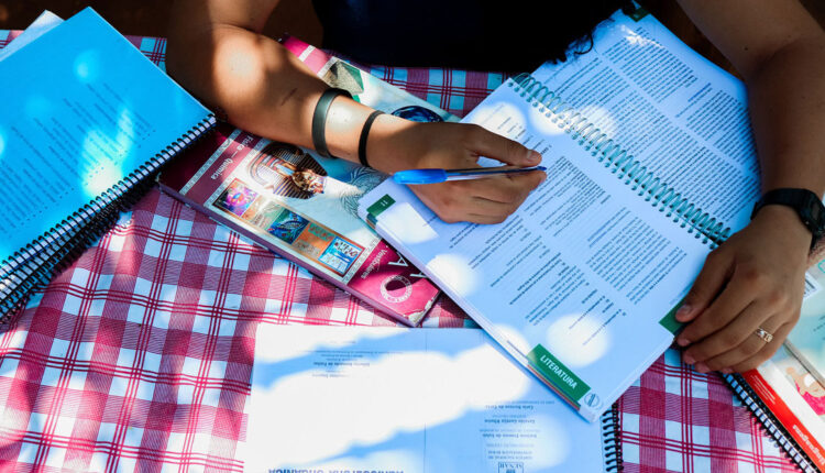 Unicamp tem 15 cursos gratuitos para MELHORAR o seu currículo