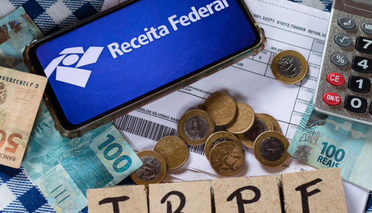 Passo a passo para consultar o 3º lote da restituição do IR HOJE