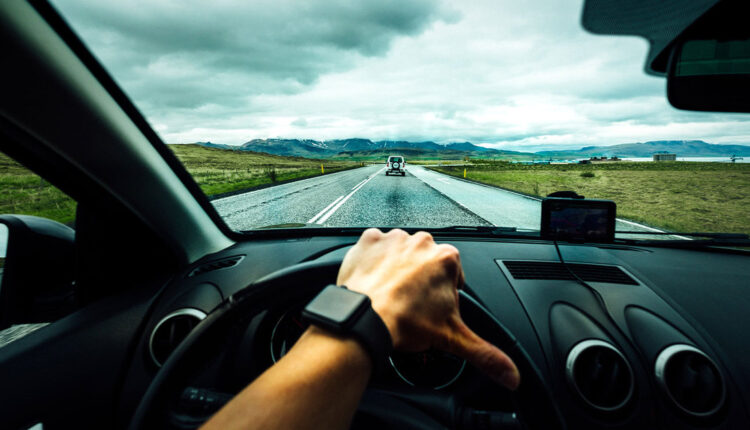 Motoristas não abrem mão de 5 ITENS que já foram luxo no carro