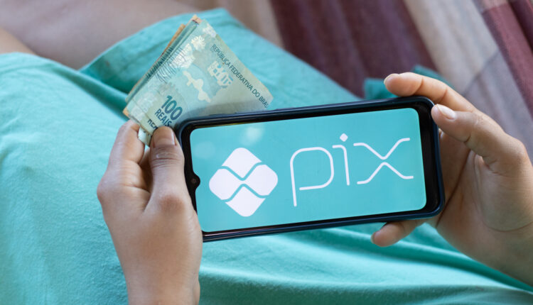 Agora dá para pagar no crédito usando PIX; veja como funciona