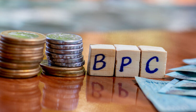 Agosto guarda GRANDE NOVIDADE para quem recebe o BPC; confira