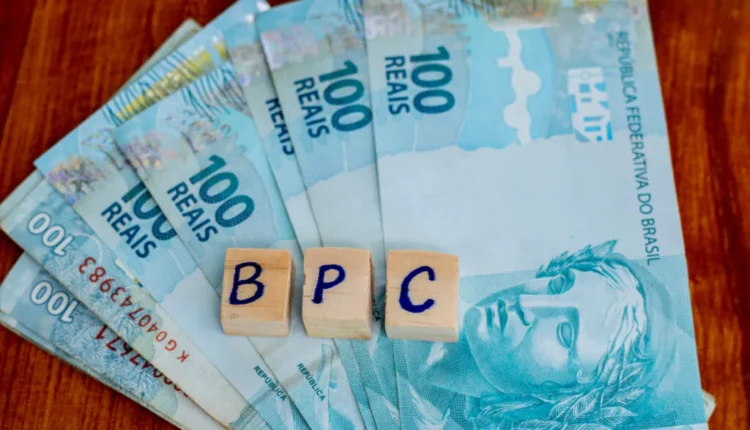 Extra do BPC está de volta e anima os beneficiários do INSS