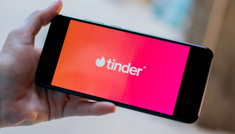 Tinder pretende liberar IA que sugere as fotos mais atraentes para usar