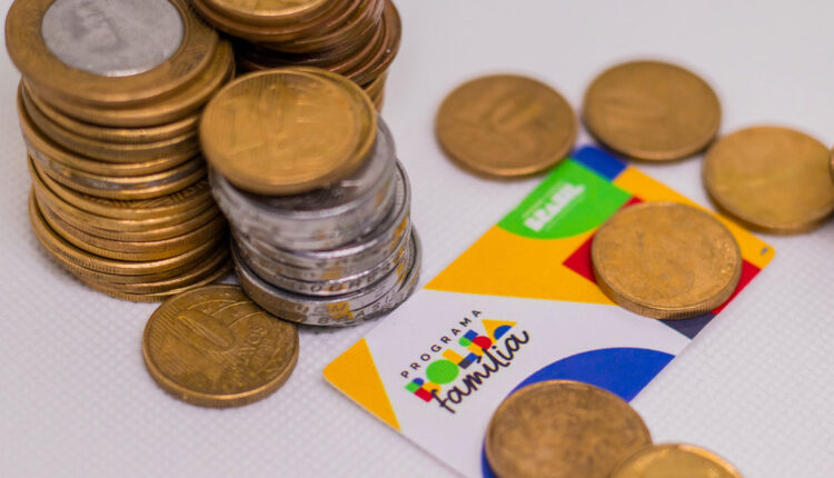 Descubra quando o Bolsa Família de setembro cairá na conta