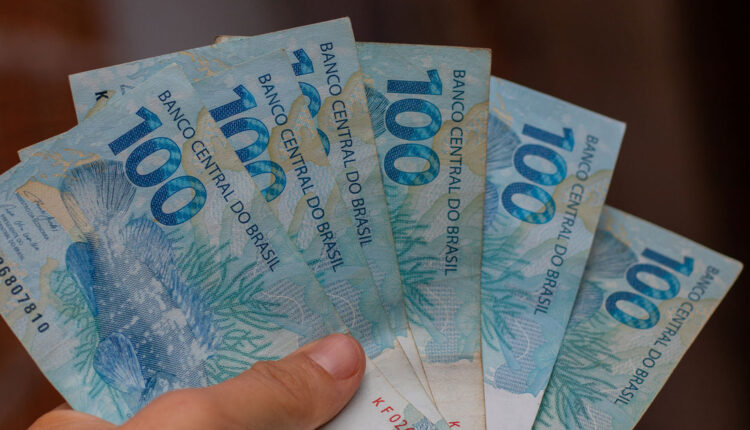 Você cumpre estes requisitos? Então receberá mais de R$ 1.419,90 do governo