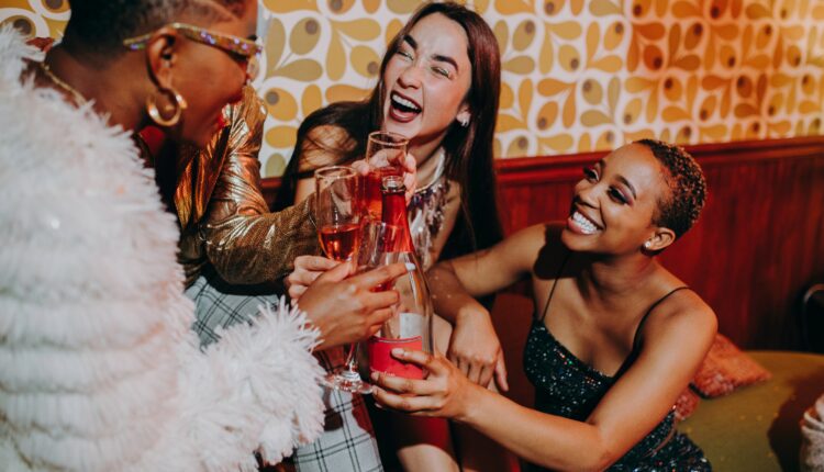 A melhor festa de TODAS é a deste signo, segundo a astrologia