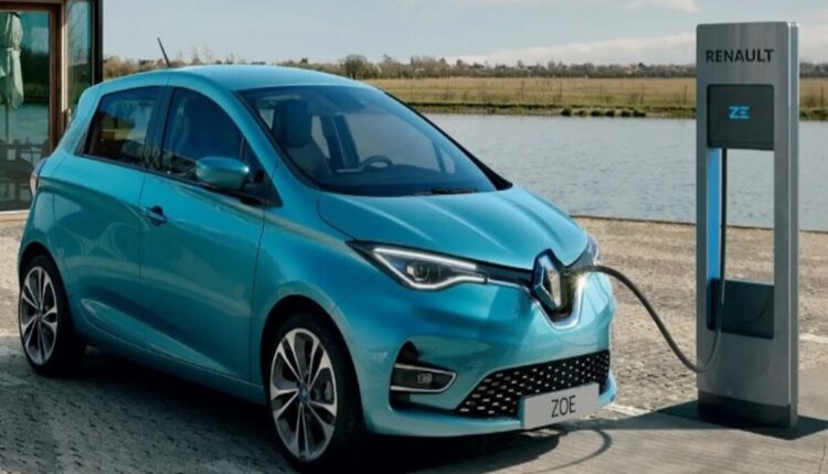 O Renault Zoe, um veículo elétrico que desempenhou um papel pioneiro na eletrificação da fabricante, terá sua jornada finalizada