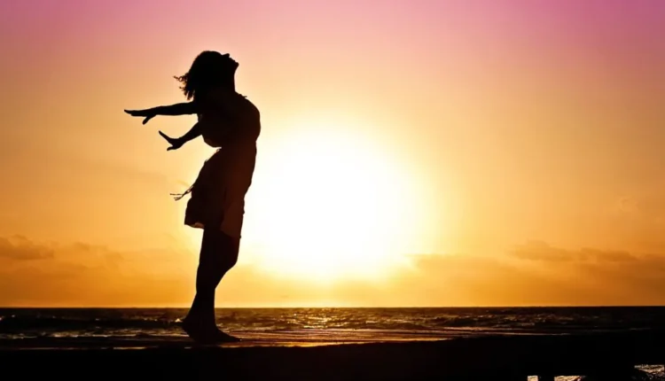 4 simpatias SIMPLES para ser mais feliz no final do ano