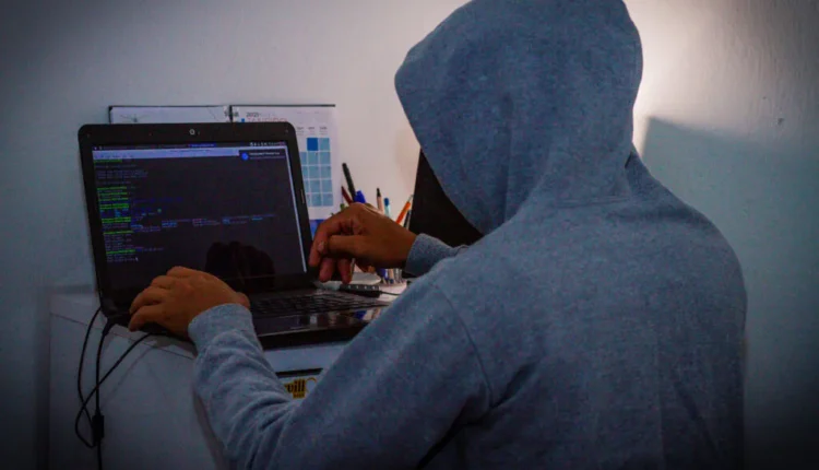 Alerta GERAL para novo GOLPE do Pix: parece esquema de pirâmide