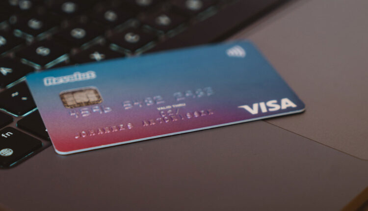 Tem cartão VISA? Pode dar pulos de alegria, então; entenda por que