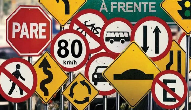 Recentemente, foi anunciado que a legislação de trânsito brasileira passará por contundentes alterações , mudando o grau de infração de certos delitos no trânsito, assim como acrescentando novas infrações às leis em 2024. No entanto, uma regra específica que se refere a suspensão do registro do automóvel. Continue a leitura, a seguir, para entender melhor o que pode mudar ainda neste ano.
