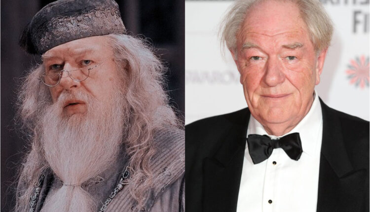 Segundo ator a viver o lendário mestre dos bruxos na saga Harry Potter, Sir Michael Gambon estava com 82 anos e, segundo informações já confirmadas pela família, astro estava com pneumonia, tendo falecido no hospital nesta quinta-feira (28). Continue a leitura, a seguir, e relembre a carreira do eterno Alvo Dumbledore nas telonas.