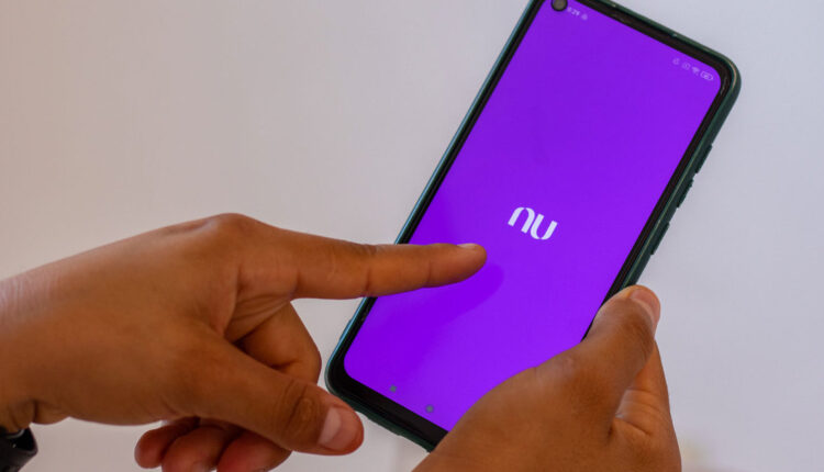Negativados podem comemorar novidade do Nubank AGORA