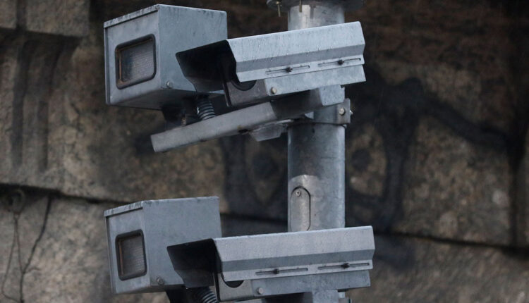 Radar agora multa 30 carros por minuto e fiscaliza a quase 700 m de distância