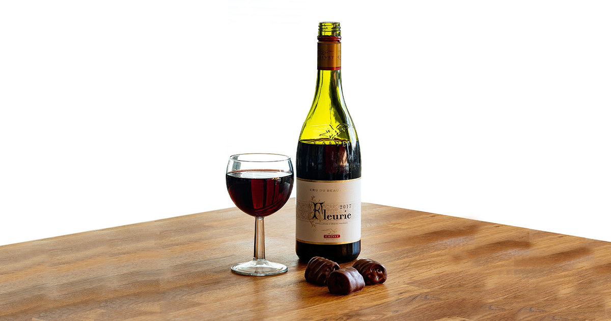 Dieta de Adele usa vinho e chocolate; veja como funciona