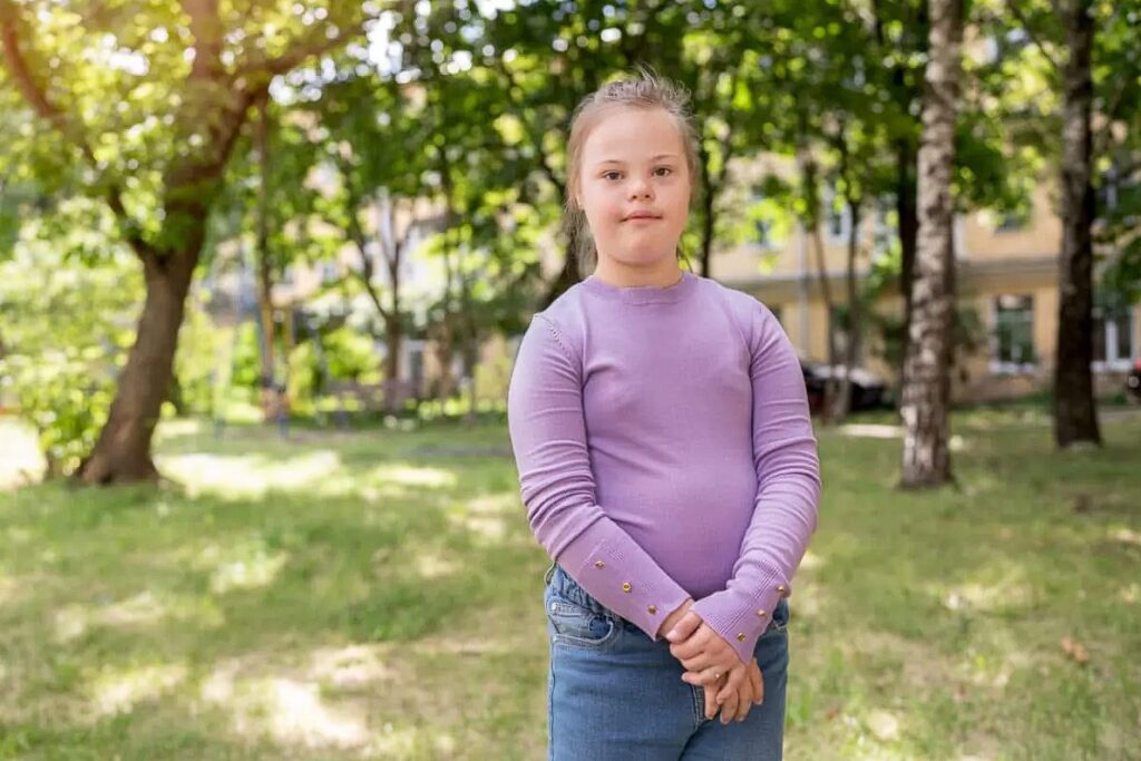 Elogios são normalmente usados como uma forma de demonstrar admiração ou até respeito por alguém. no entanto, quando o elogio é direcionado a pessoas com deficiência, o mínimo de cautela e, principalmente, sensibilidade é essencial para que você não acabe ofendendo quando a intenção era ser amável. A seguir, conheça as seis frases mais comuns que não devem ser ditas a uma PCD.