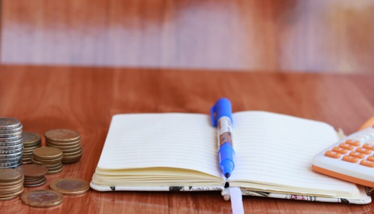 Dívidas tem prazo de existência? É preciso pagar depois que ela caduca? Entenda