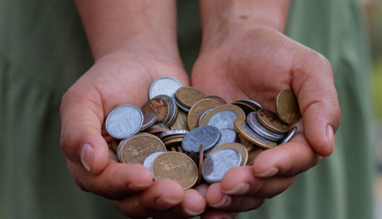 Moeda pode valer R$15 mil. Será que você tem em casa?