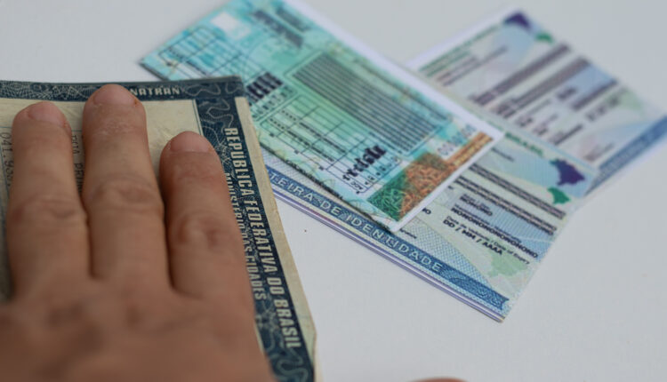 Entenda aqui como obter a CNH sem custos