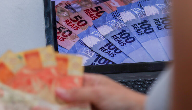 Erro de cálculo pode render lucro para trabalhadores. Entenda