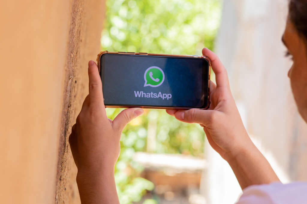 Nova funcionalidade do WhatsApp: entenda como funciona a visualização paralela