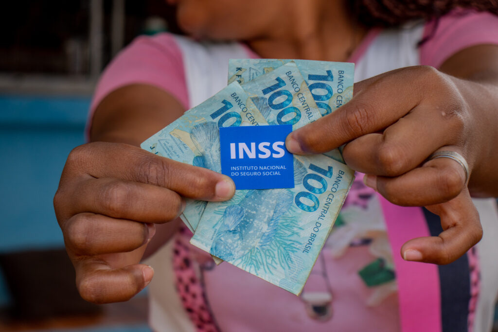 INSS