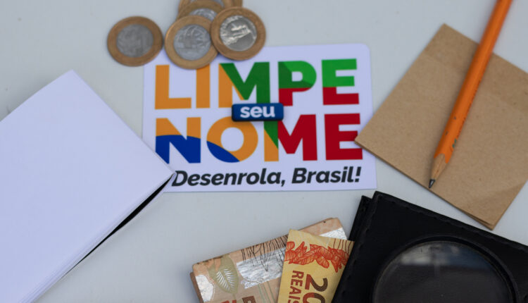 Se você negociou suas dívidas no Desenrola, boas notícias podem estar reservadas a você. Recentemente, um banco e uma fintech se uniram para promover sorteios de prêmios no valor de R$ 1.000, especialmente para aqueles que estiverem acertando suas pendências financeiras com essas instituições. Acompanhe a leitura a seguir para saber detalhes sobre essa incrível chance.