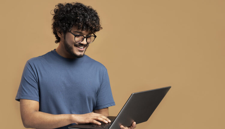 Se a sua intenção é conquistar uma vaga no mercado de trabalho, com uma remuneração adequada e uma grande variedade de benefícios, o Serviço Social da Indústria (SESI) tem uma vaga que pode interessar a você. Siga a leitura, logo abaixo, e saiba mais informações sobre as etapas do processo seletivo.