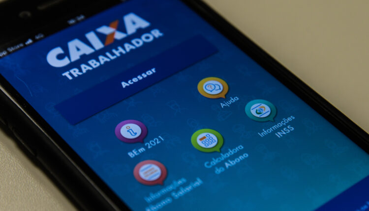Diversas ferramentas digitais estão desempenhando um papel fundamental na simplificação da vida dos trabalhadores brasileiros. Dentre elas, está o aplicativo Caixa Trabalhador, onde os trabalhadores podem otimizar seu tempo de espera por benefícios ao acessar informações importantes de forma rápida e conveniente. Conheça mais sobre esta incrível 'mão na roda' para o controle dos seus auxílios.